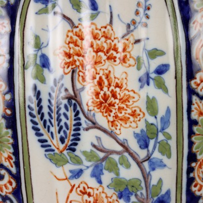 Antiker Vase aus Keramik Dekor mit Pflanzen- und Tiermotiven 1920er