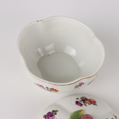 Ancient Sugar Bowl White Porcelain Ludwigsburg Germany \'700 Flowers