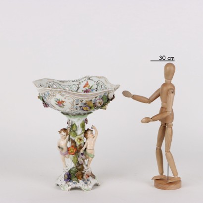 antiquités, céramiques, antiquités en céramique, céramiques anciennes, céramiques italiennes anciennes, céramiques anciennes, céramiques néoclassiques, céramiques du XIXe siècle, support de pièce maîtresse en porcelaine