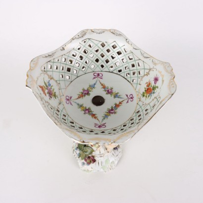 antiquités, céramiques, antiquités en céramique, céramiques anciennes, céramiques italiennes anciennes, céramiques anciennes, céramiques néoclassiques, céramiques du XIXe siècle, support de pièce maîtresse en porcelaine