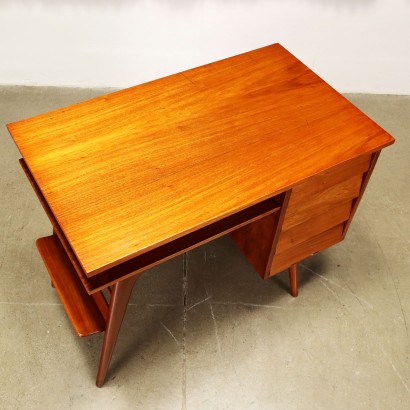 moderne Kunst, Design moderne Kunst, Schreibtisch, moderner Kunstschreibtisch, moderner Kunstschreibtisch, italienischer Schreibtisch, Vintage-Schreibtisch, 60er-Jahre-Schreibtisch, 60er-Design-Schreibtisch, argentinischer Schreibtisch aus den 50er Jahren