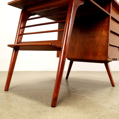 moderne Kunst, Design moderne Kunst, Schreibtisch, moderner Kunstschreibtisch, moderner Kunstschreibtisch, italienischer Schreibtisch, Vintage-Schreibtisch, 60er-Jahre-Schreibtisch, 60er-Design-Schreibtisch, argentinischer Schreibtisch aus den 50er Jahren