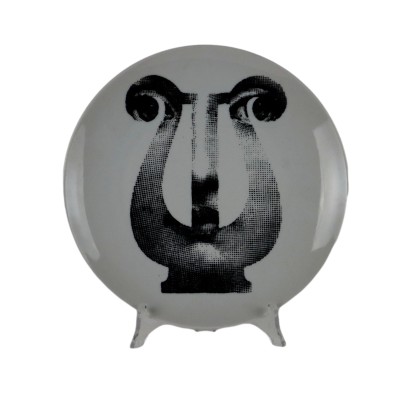 Piero Fornasetti Teller Tema und V-Serie,Piero Fornasetti,Piero Fornasetti,Piero Fornasetti,Piero Fornasetti,Piero Fornasetti,Piero Fornasetti,Piero Fornasetti,Piero Fornasetti,Piero Fornasetti,Piero Fornasetti