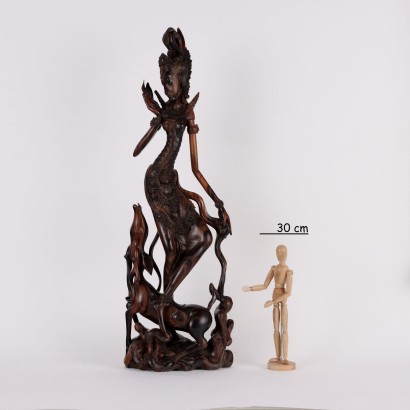 Sculpture de Figure Féminine en Bois