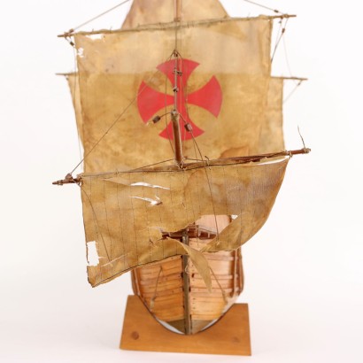 Caravel Santa Maria Wooden model