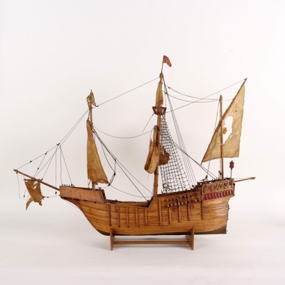 Caravel Santa Maria Wooden model