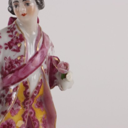 Pair of Porcelain Figurines