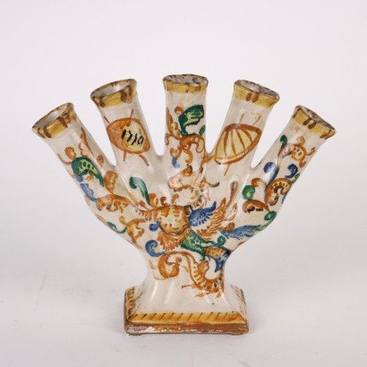 Majolica tulip basket