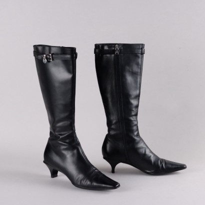 Prada Bottes noires avec sangle