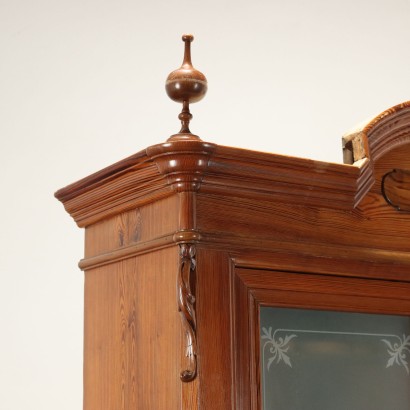 Credenza Umbertina