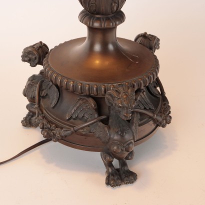 Bronze lamp