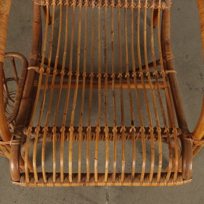 Sillón de mimbre de los años 60.