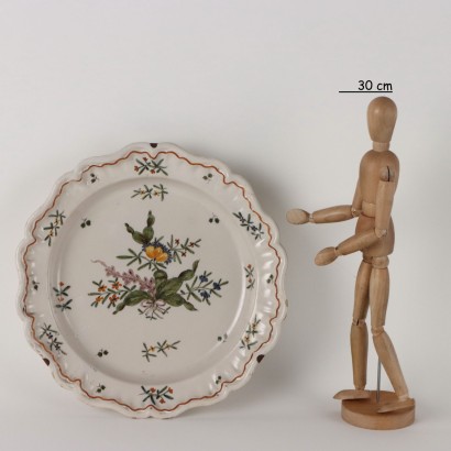 Plate in Estense Sassuolo Majolica