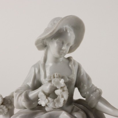 Figurine en Porcelaine Blanche par Rudolst