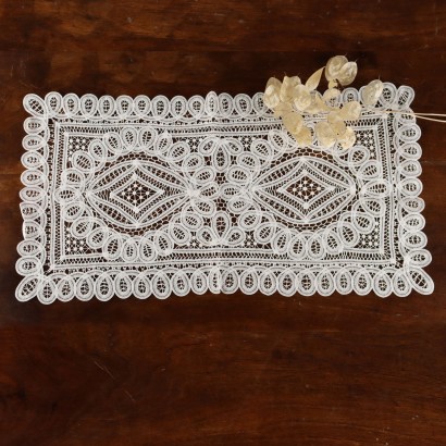 Doily in Renaissance Stitch