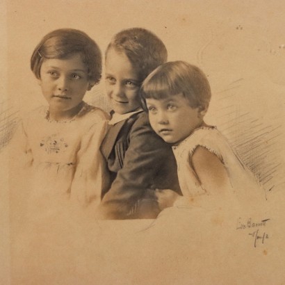 Groupe de quatre photos d'Eva Barrett,Groupe de quatre photos d'enfants,Eva bARRETT,Eva Barrett,Eva Barrett,Eva Barrett,Eva Barrett,Eva Barrett,Eva Barrett