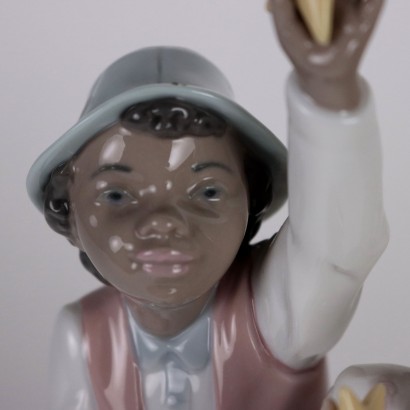 Statue en porcelaine Lladro pour l'Unicef