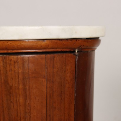 COLUMN BEDSIDE TABLE