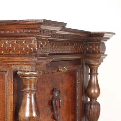 Cabinet in Neo-Renaissance style