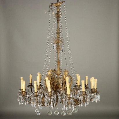 Antique Neo-Gothic Chandelier Gilded Bronze Italy XX Century