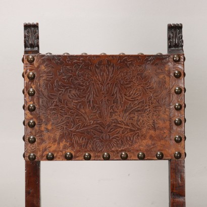 Baroque Chair in Carved Walnut