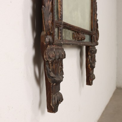 Neoclassical mirror