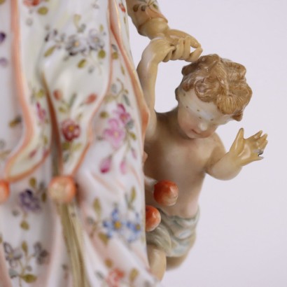 Volkstadt porcelain statue