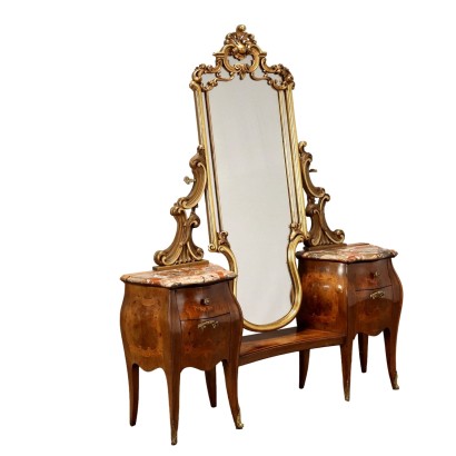 Meuble de toilette de style baroque lombard