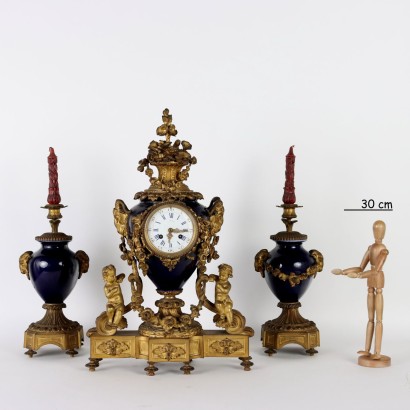 Triptychon-Uhr aus vergoldeter Bronze und P,Triptychon-Bardon-Uhr aus vergoldeter Bronze