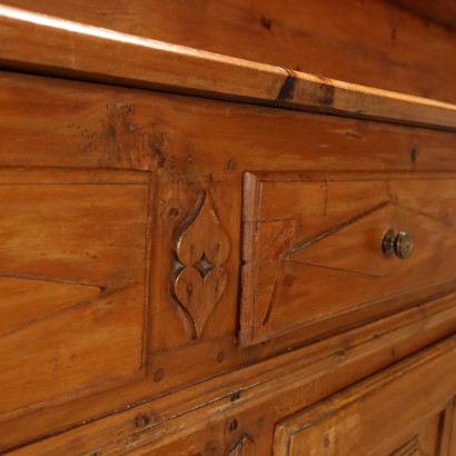 Großes Sideboard aus Kiefernholz