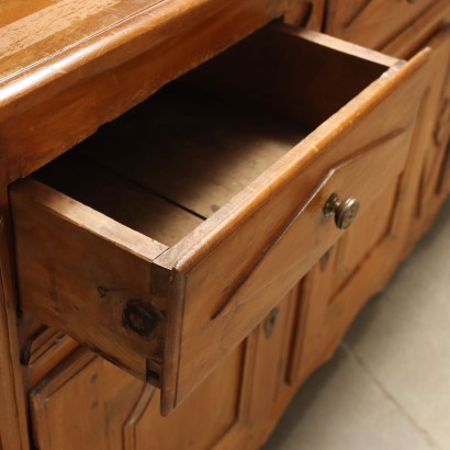 Großes Sideboard aus Kiefernholz