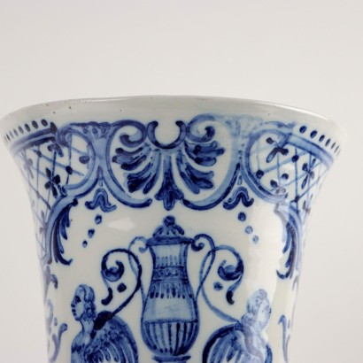 Vaso a Tromba in Maiolica Manifattura