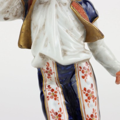 Pareja de figuras de porcelana Capodim.