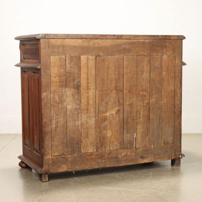 Sideboard aus Walnussholz