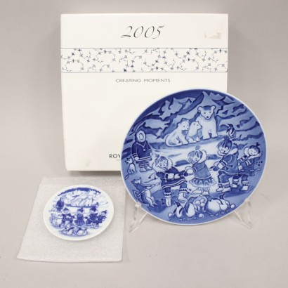 Royal Copenhagen Christmas Plate Child,Winter Boys in Greenland,Ingrid Jensen,Ingrid Jensen,Ingrid Jensen,Ingrid Jensen