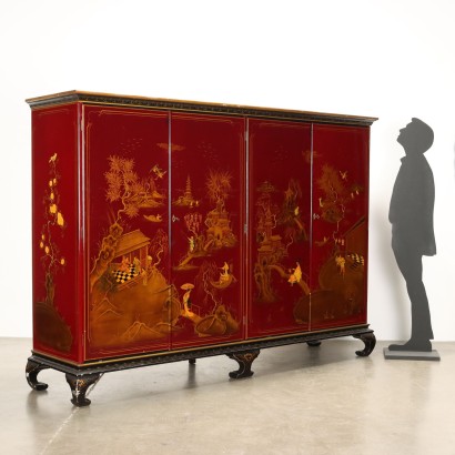 Kleiderschrank im Chinoiserie-Stil