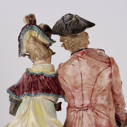 Gallant Ceramic Couple