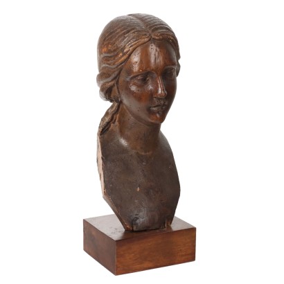 Busto di Donna Scultura Lignea