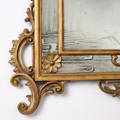 Miroir doré, Miroir doré de style rococo