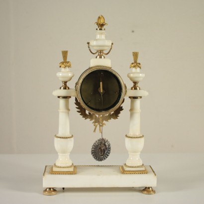 Table Clock Lèchopiè à Paris Marble Gilded Bronze France 1700s