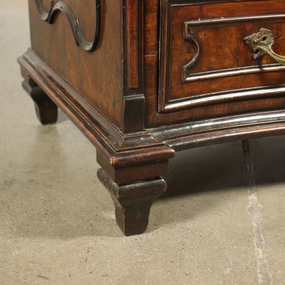 Lombard Barocchetto Chest Of Drawers Walnut Italy 18th Century