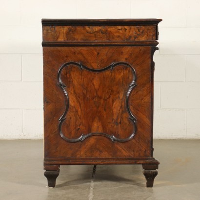 Lombard Barocchetto Chest Of Drawers Walnut Italy 18th Century