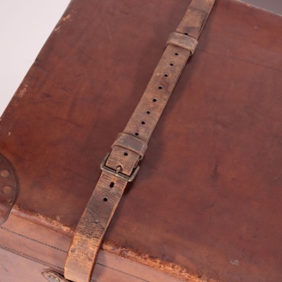 #vintage #vintageclothing #vintageabiti #vintagemilano #vintagefashion #vintage #vintagesuitcase #englishleather ,Baúl de cuero inglés vintage 4