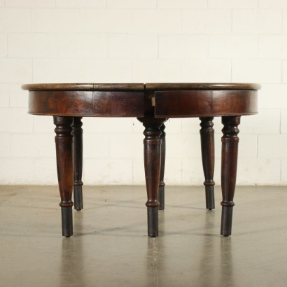 Extensible Table Walnut Italy 19th Century