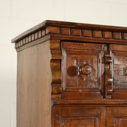 Baroque Sideboard Walnut - Italy XVII Century