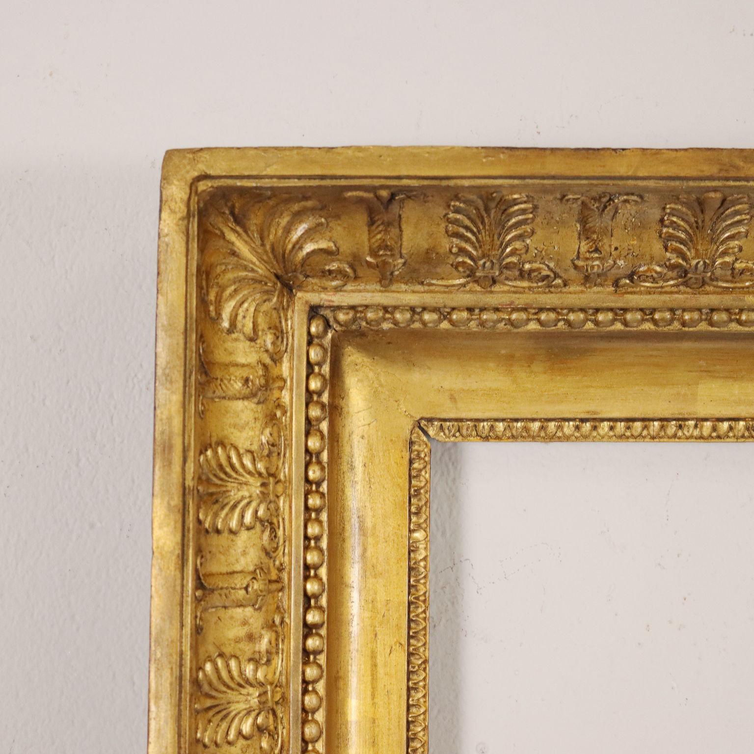 Vintage Ornate Gold Picture Frame with Winter Scene Matt ~ Fits 8