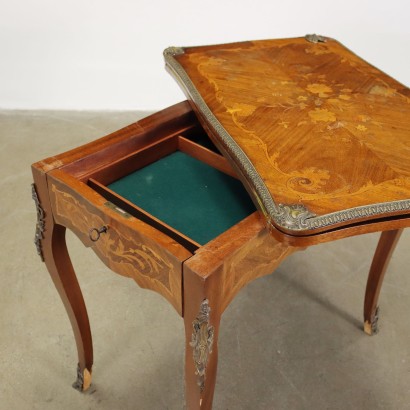 Baroque Style Game Table Maple Italy XX Century