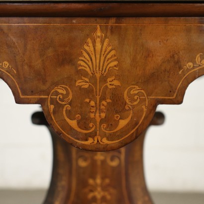 Table Charles X Walnut Italy XIX Century