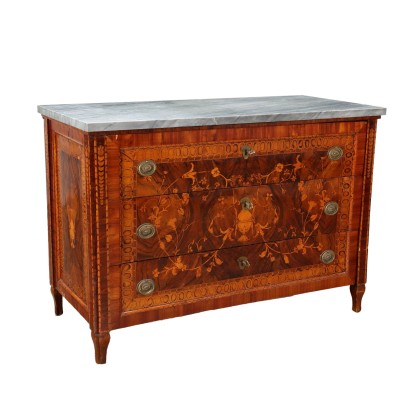 Chest of Drawers Neoclassical Walnut Italy XVIII Century