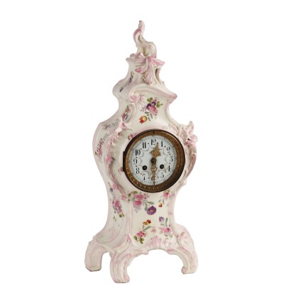 Reloj de pie de porcelana en